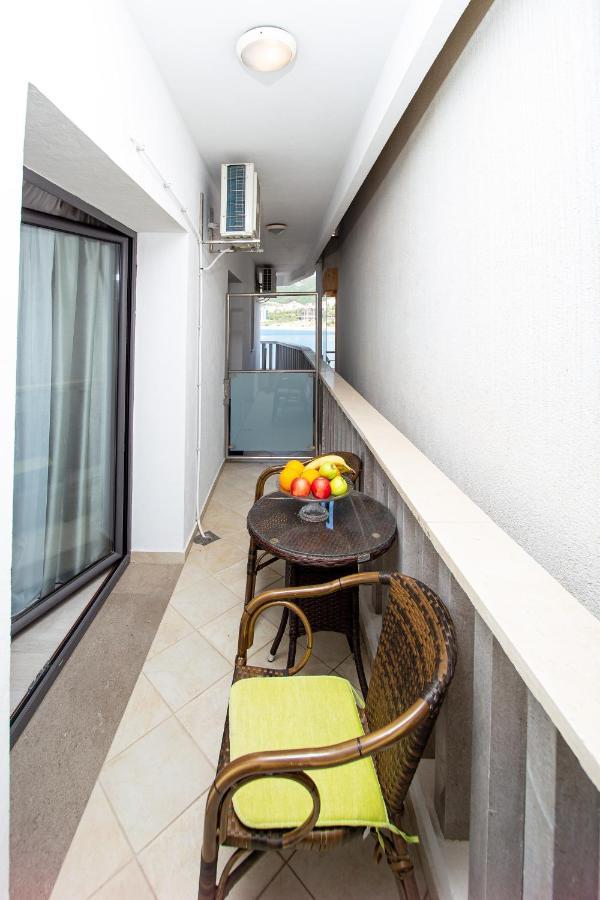 Apartment Studio Premier Rafajlovići Esterno foto