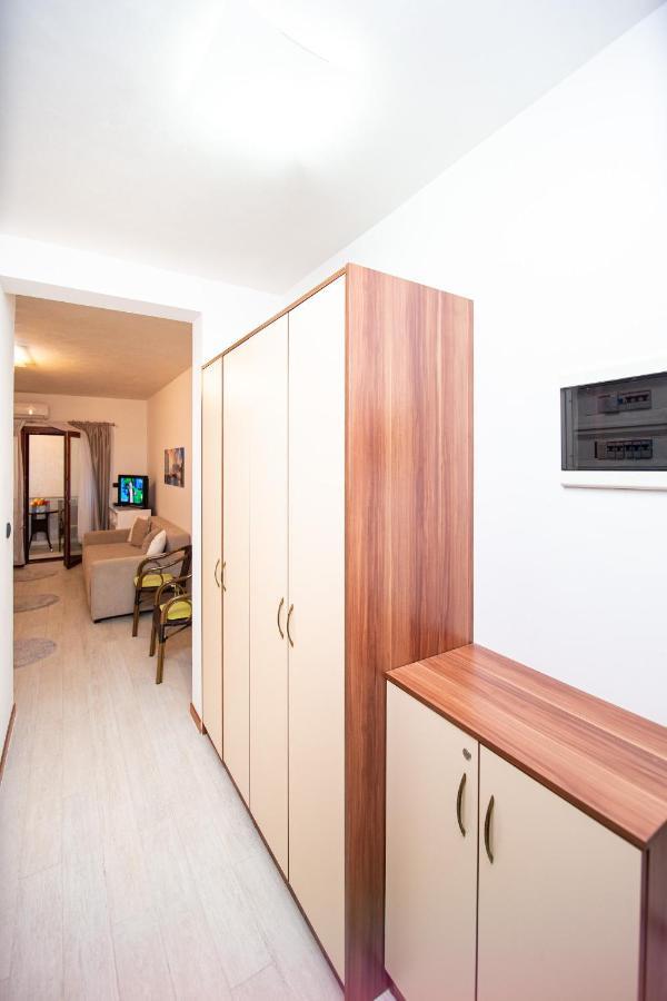 Apartment Studio Premier Rafajlovići Esterno foto